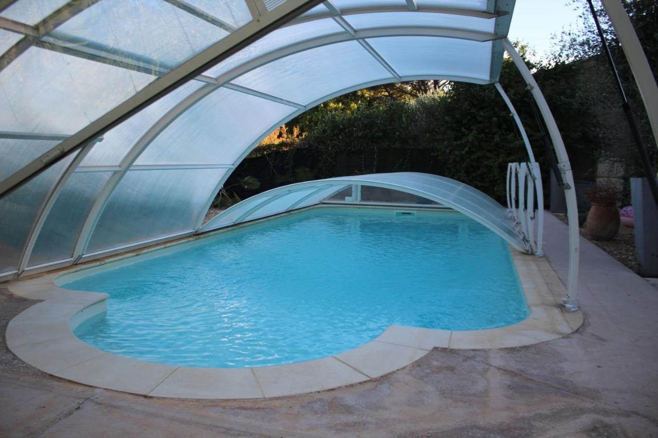 Philippe & Marie, A Louer Petite Chambre Chez L'Habitant Avec Terrasse Dans Villa, Au Pied Du Luberon Cucuron Exterior foto