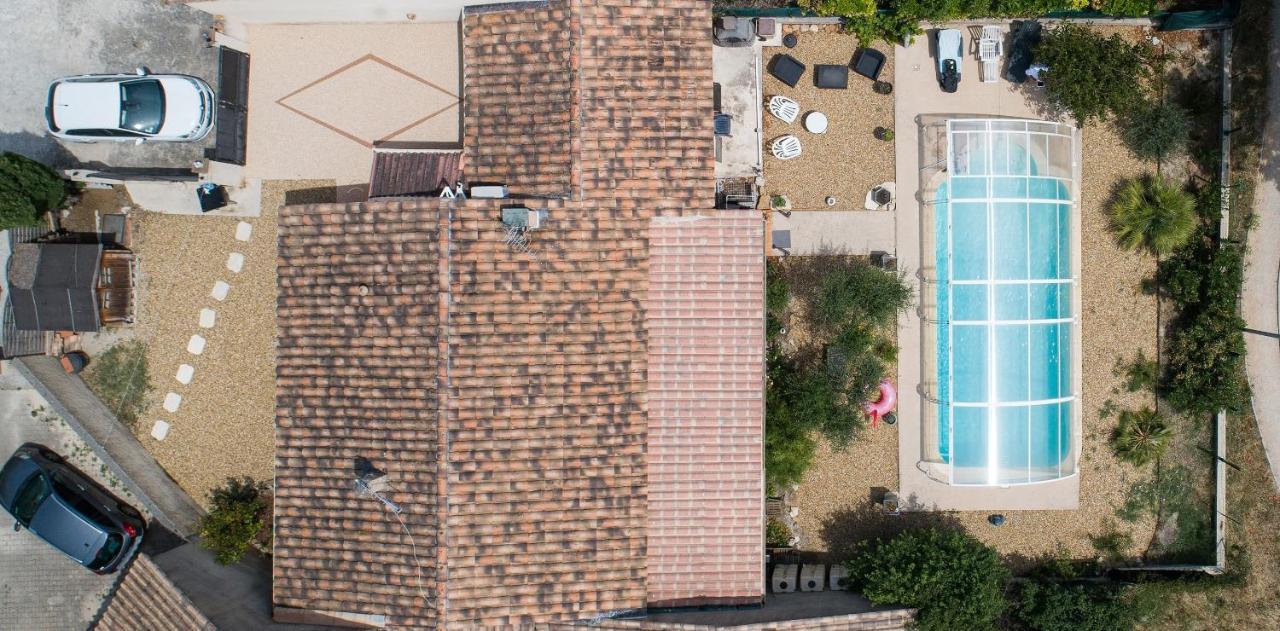 Philippe & Marie, A Louer Petite Chambre Chez L'Habitant Avec Terrasse Dans Villa, Au Pied Du Luberon Cucuron Exterior foto